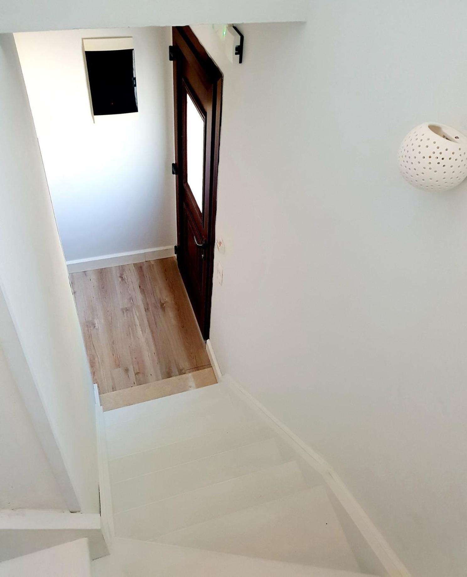 Reiki Apartments Ereikoussa Extérieur photo